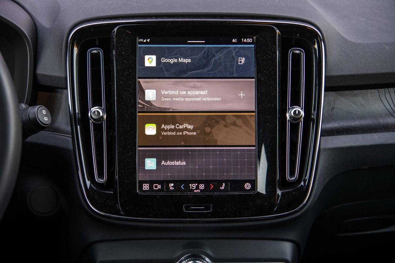 Volvo XC40 Recharge Plus 70 kWh | Adaptieve cruise control | Stoel- en stuurverwarming | Nubuck Interieur | Warmtepomp | 20 inch velgen | Camera |