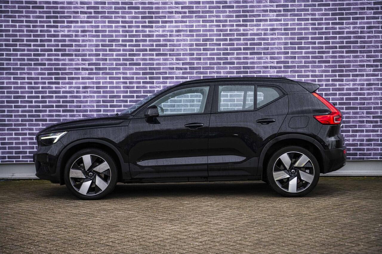 Volvo XC40 Recharge Plus 70 kWh | Adaptive Cruise Control | Dodehoek Detectie | Stoel en Stuurverwarming | 20" | Nubuck Bekleding |