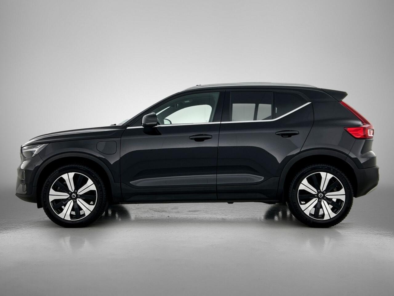 Volvo XC40 T5 Ultimate Bright | Pano | BLIS | Memory | 360* | All Season |