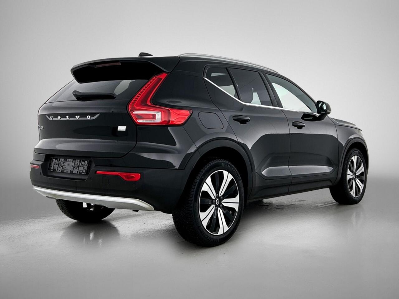 Volvo XC40 T5 Ultimate Bright | Pano | BLIS | Memory | 360* | All Season |