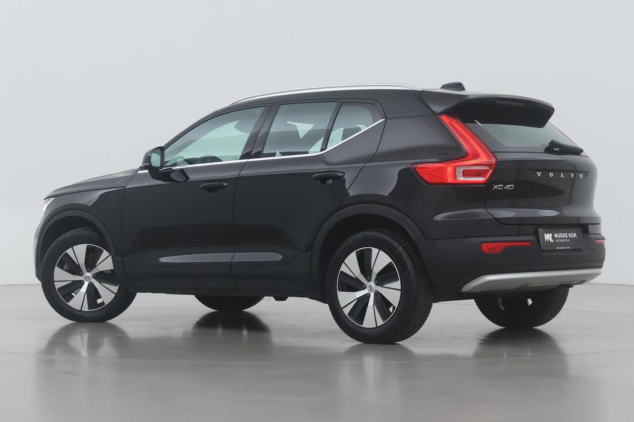 Volvo XC40 T4 Plug-in hybrid Core Bright | Stoel+Stuurverwarming | Keyless | Camera | Apple Carplay | Elek. Achterklep