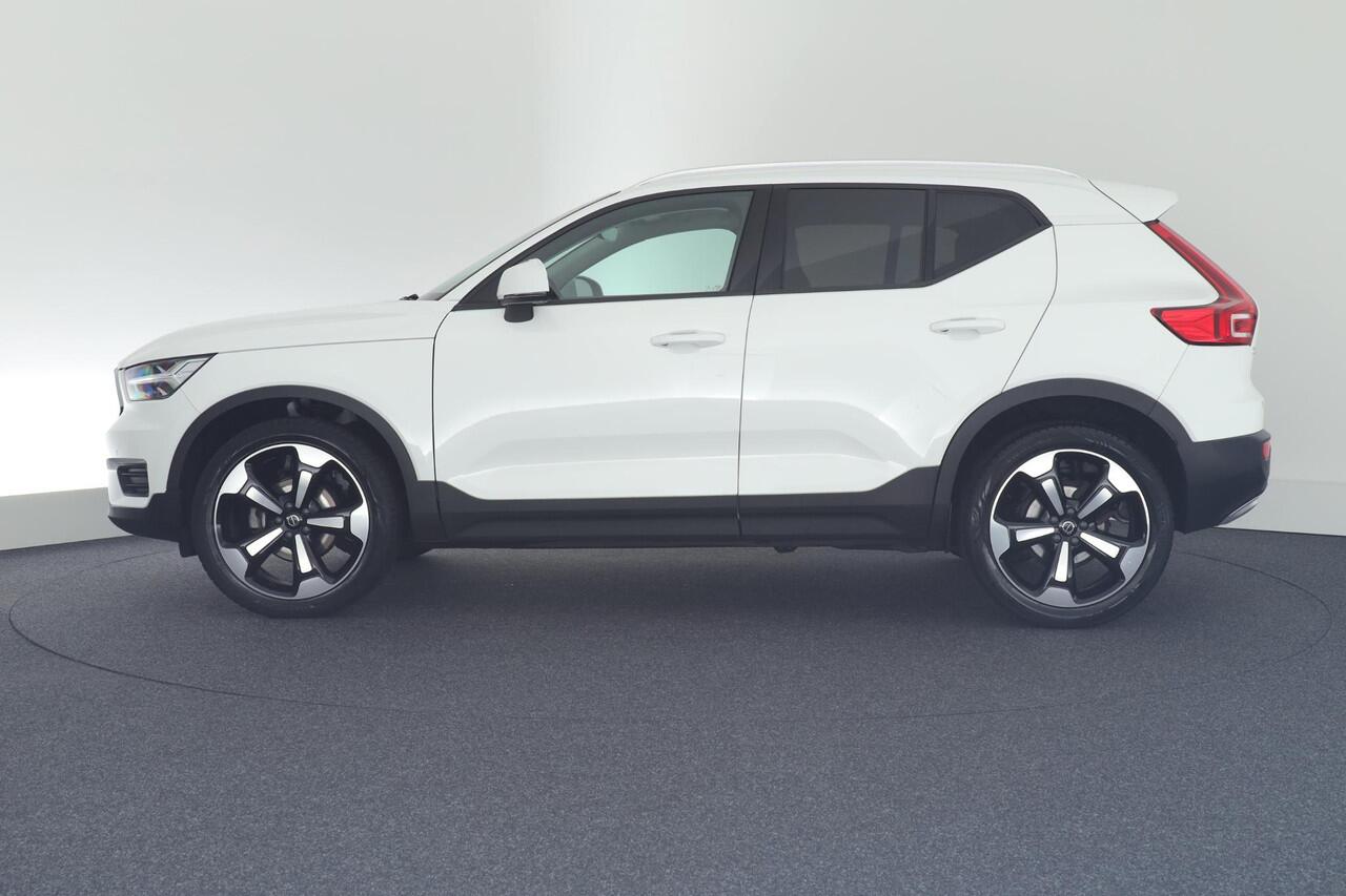 Volvo XC40 1.5 129pk Automaat T2 Core Camera Keyless Stoelverwarming Navigatie