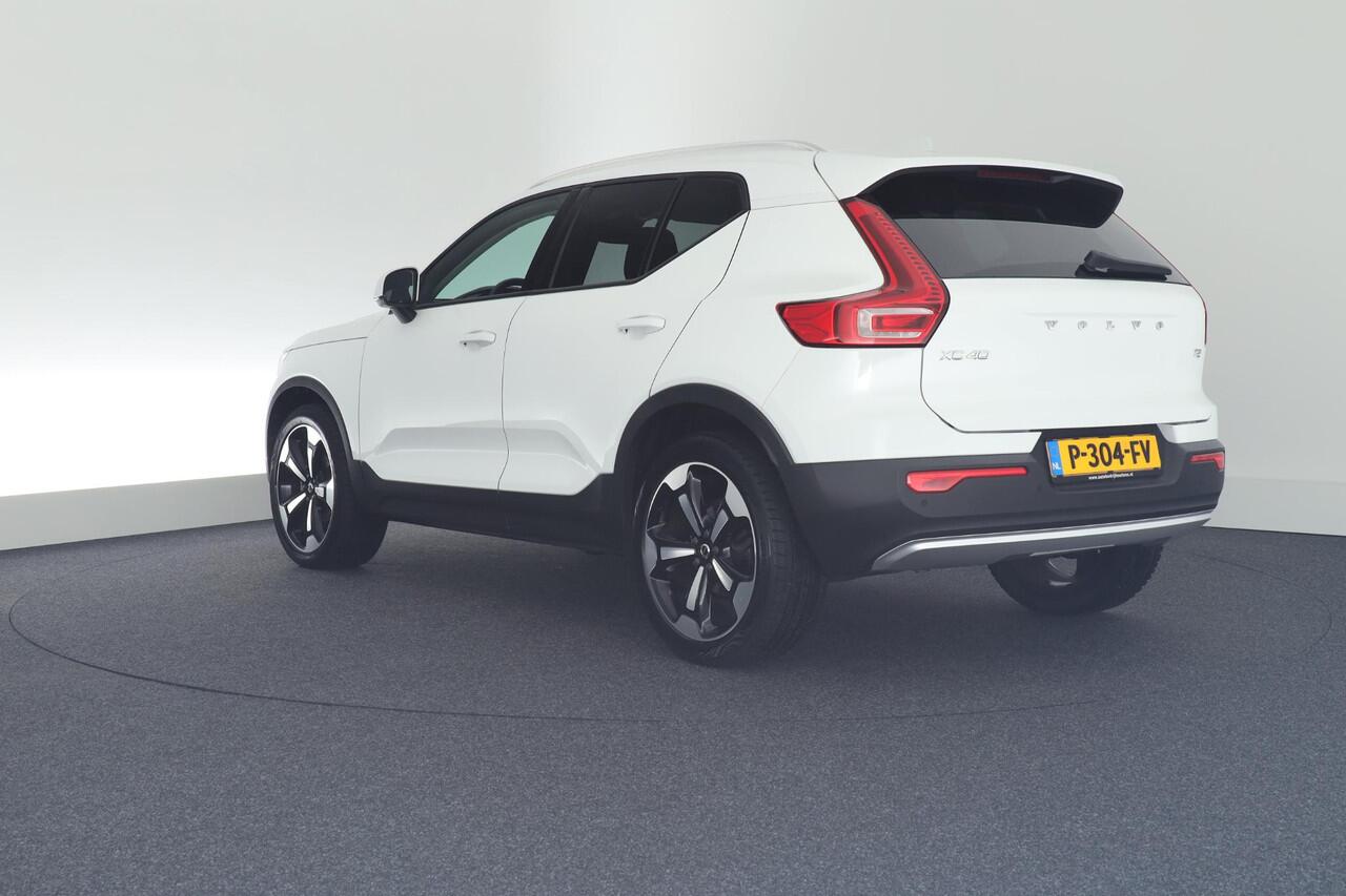Volvo XC40 1.5 129pk Automaat T2 Core Camera Keyless Stoelverwarming Navigatie