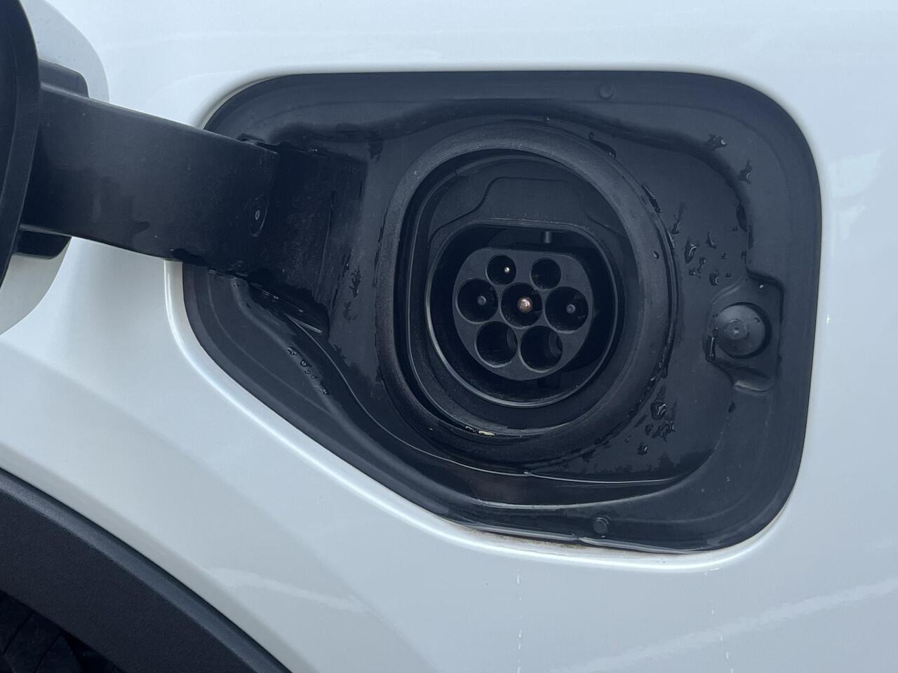 Volvo XC40 T5 Recharge Inscription Expression Pilot Assist | Camera | Stuur+stoelverwarming | Elekt. bestuurdersstoel