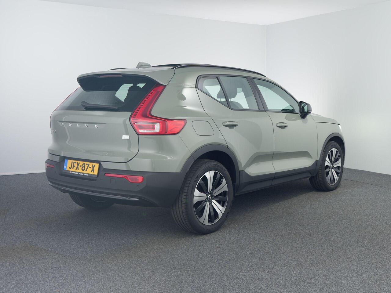 Volvo XC40 1.5 T4 Recharge Inscription | R-Design | Facelift | Pano | Ultimate Dark| Blis | Camera | H&K |