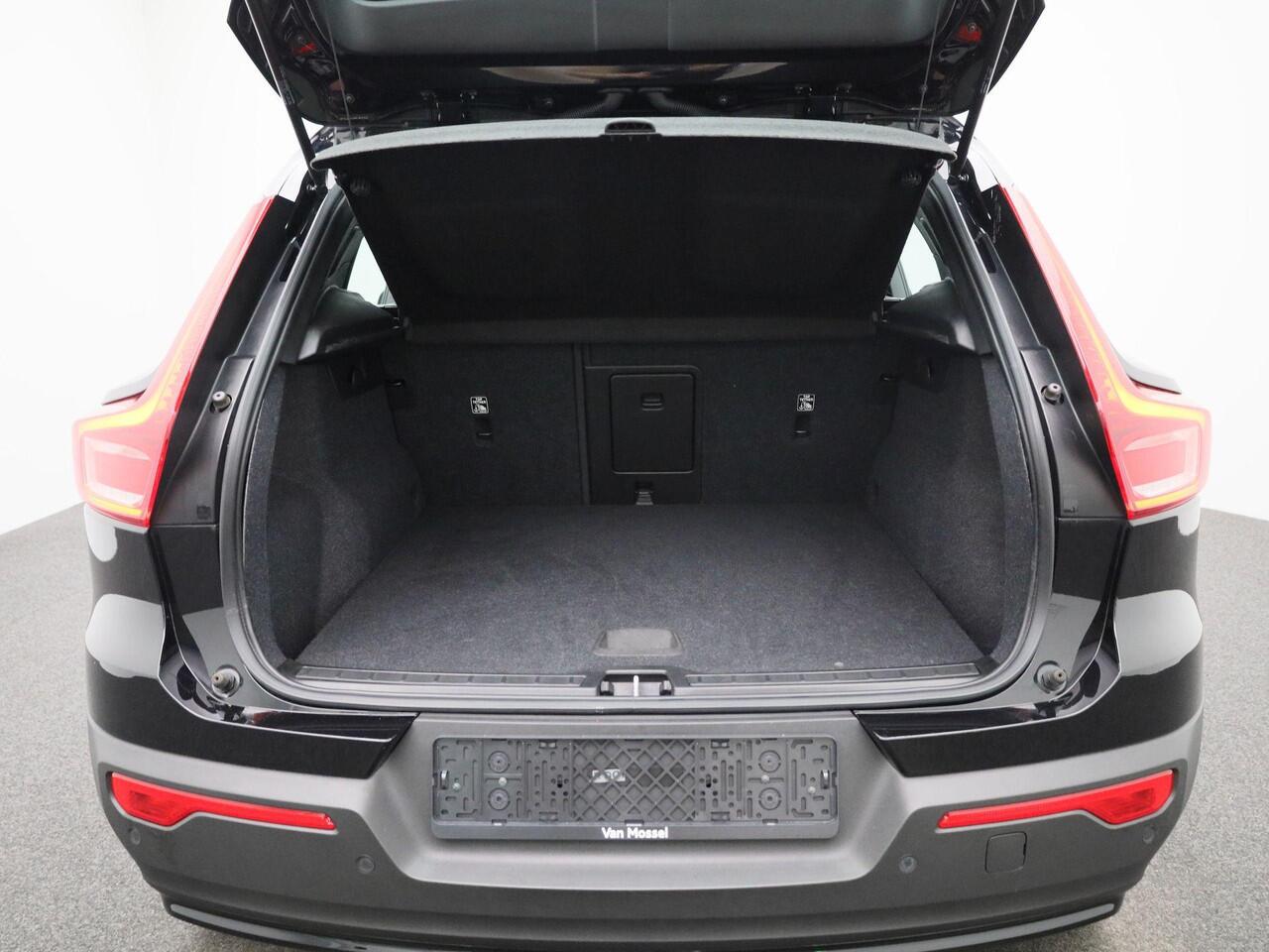 Volvo XC40 Recharge Core