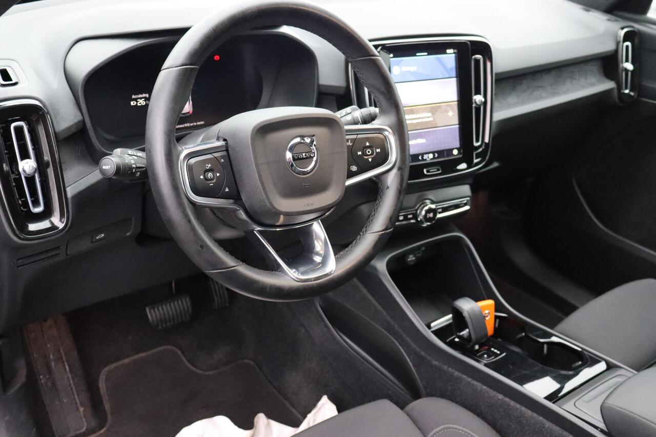 Volvo XC40 Recharge Core 92,6% SOH, Apple carplay, Android auto, Camera