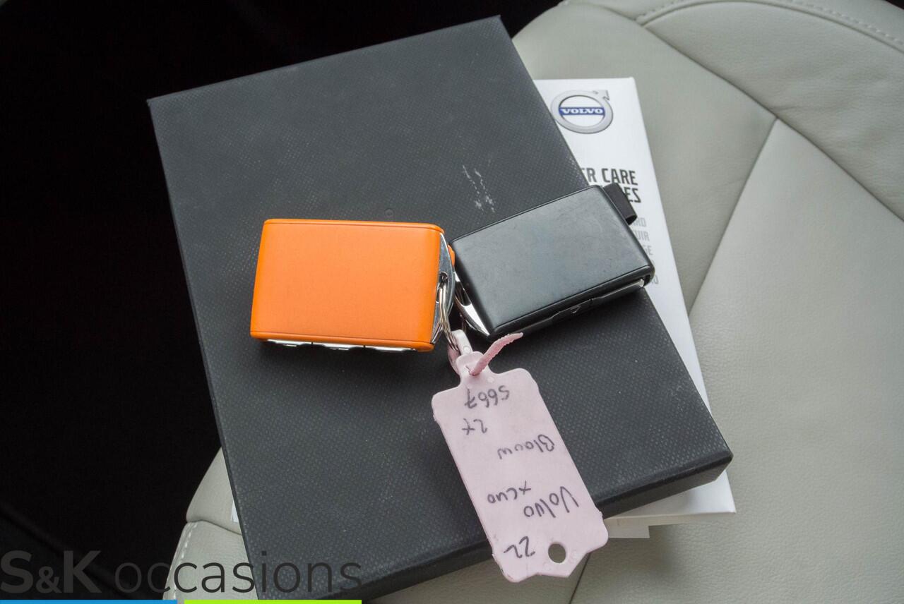 Volvo XC40 1.5 T5 Recharge Inscription Leder