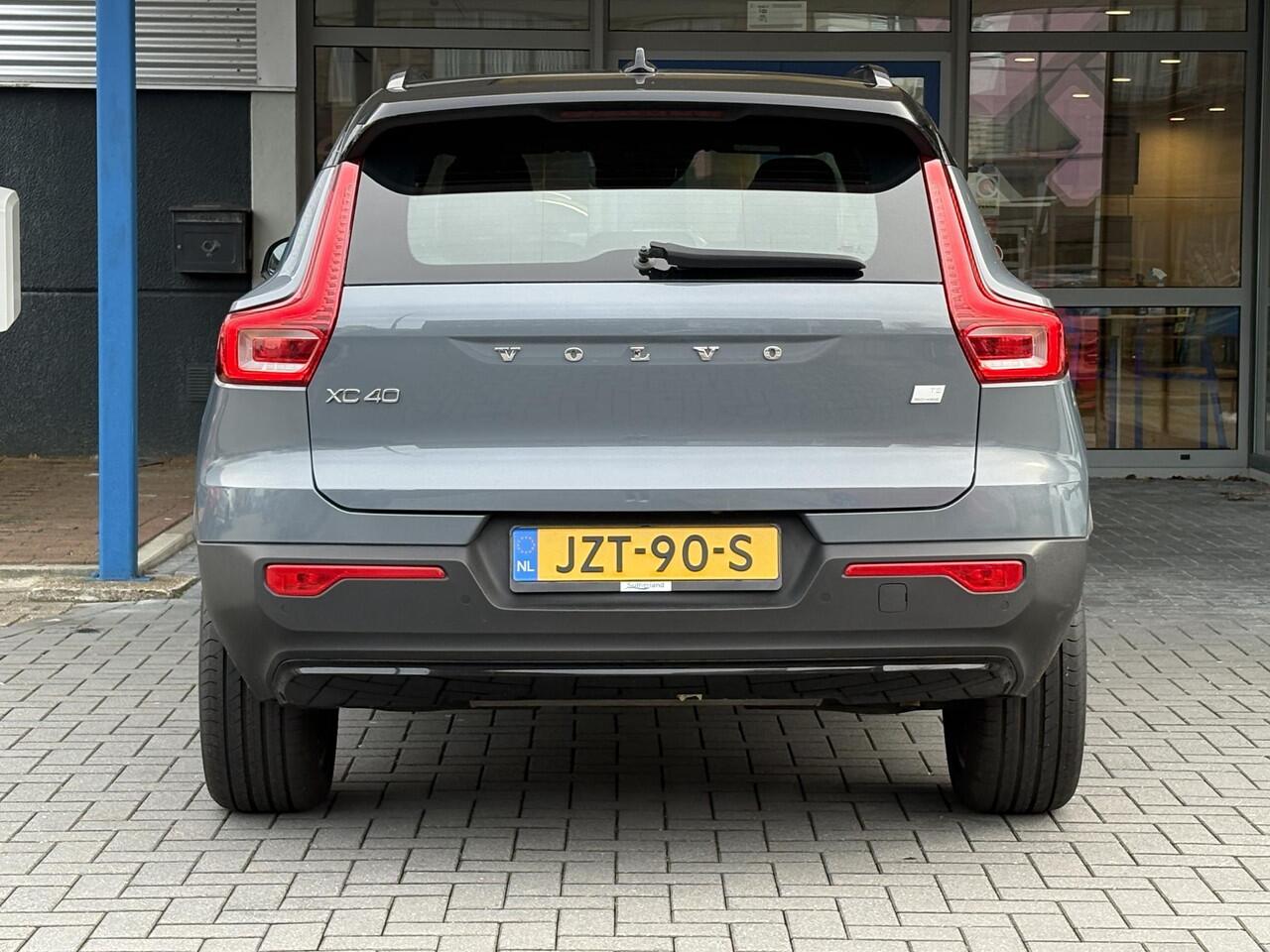 Volvo XC40 1.5 T5 Recharge R-Design PHEV 262pk | Parking pack | Navi | Camera |