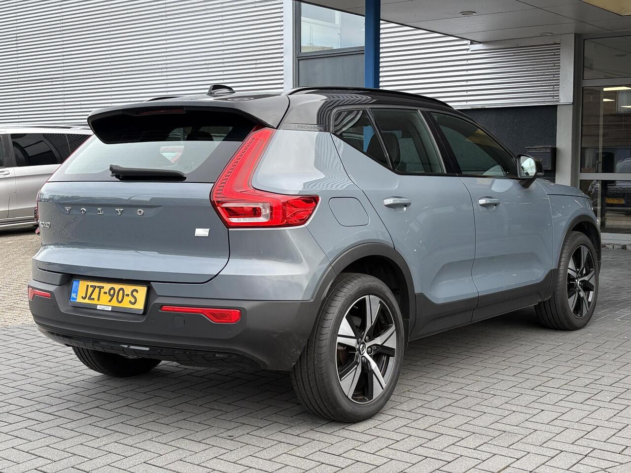Volvo XC40 1.5 T5 Recharge R-Design PHEV 262pk | Parking pack | Navi | Camera |