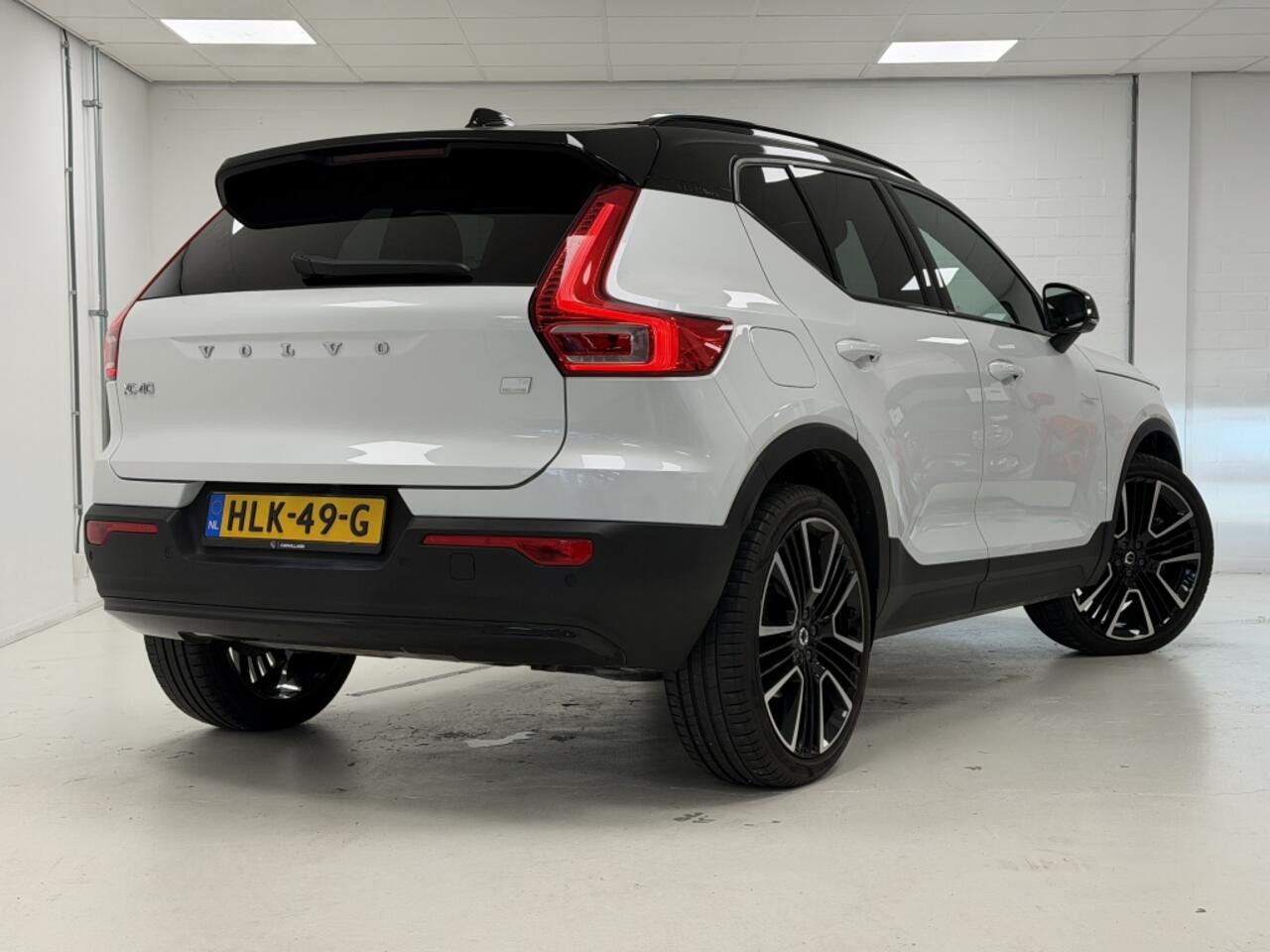 Volvo XC40 1.5 T4 PHEV Ultimate Dark | Autopilot | Harman/Kardon | Panorama