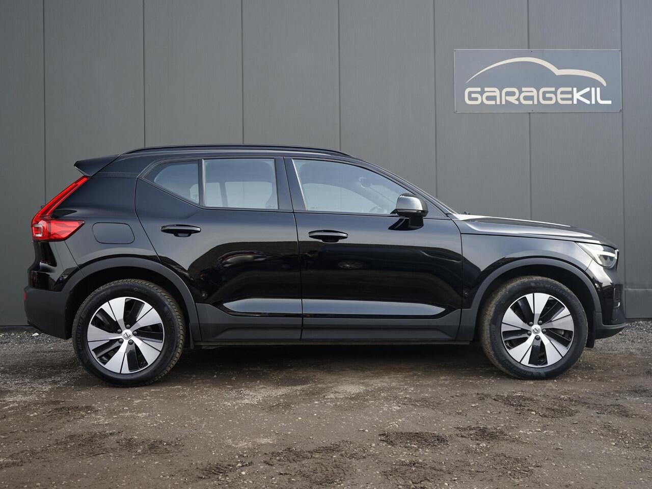 Volvo XC40 1.5 T4 Plug-in hybrid Plus Dark Dealeronderh. / Elektr. verstelb. best. stoel / Harman Kardon / Achteruitrijcamera / PDC / DAB radio