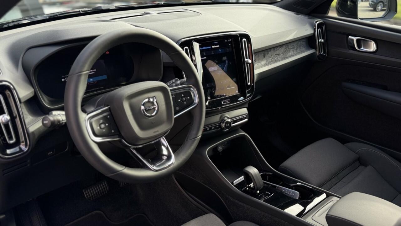 Volvo XC40 Recharge Core | Navi | Camera | Cruise