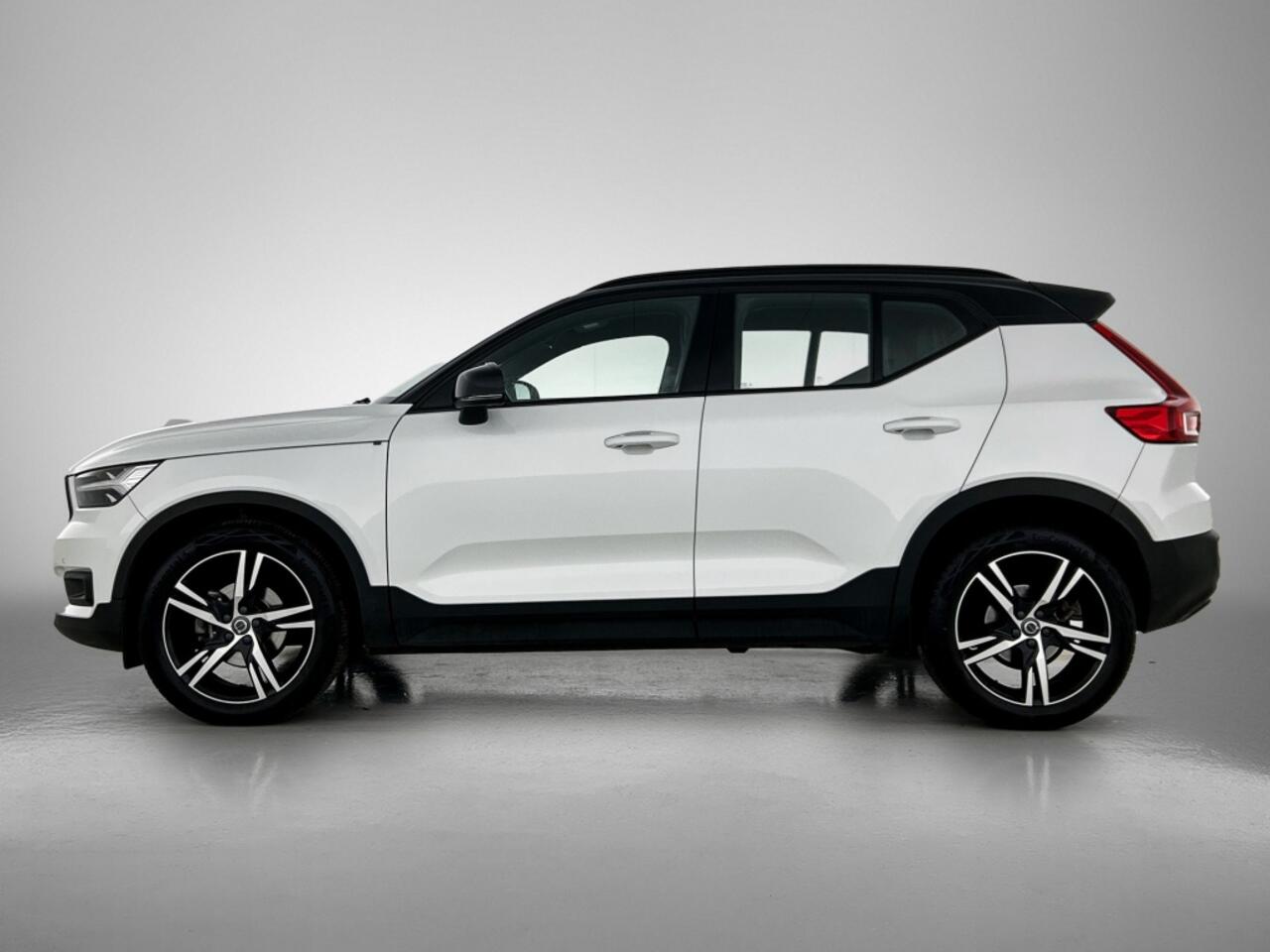 Volvo XC40 1.5 T2 R-Design