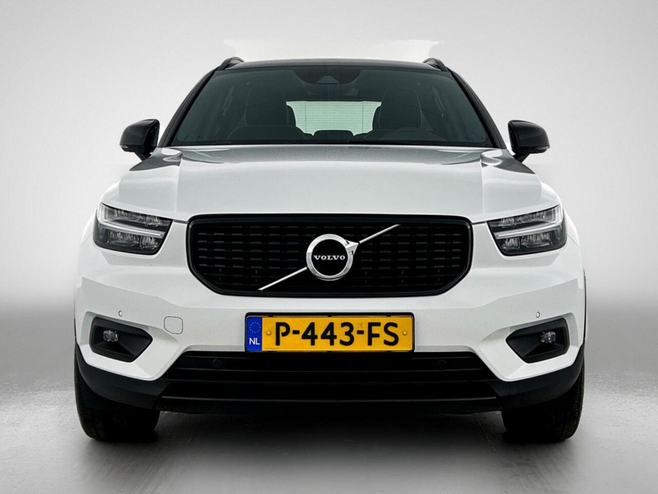 Volvo XC40 1.5 T2 R-Design