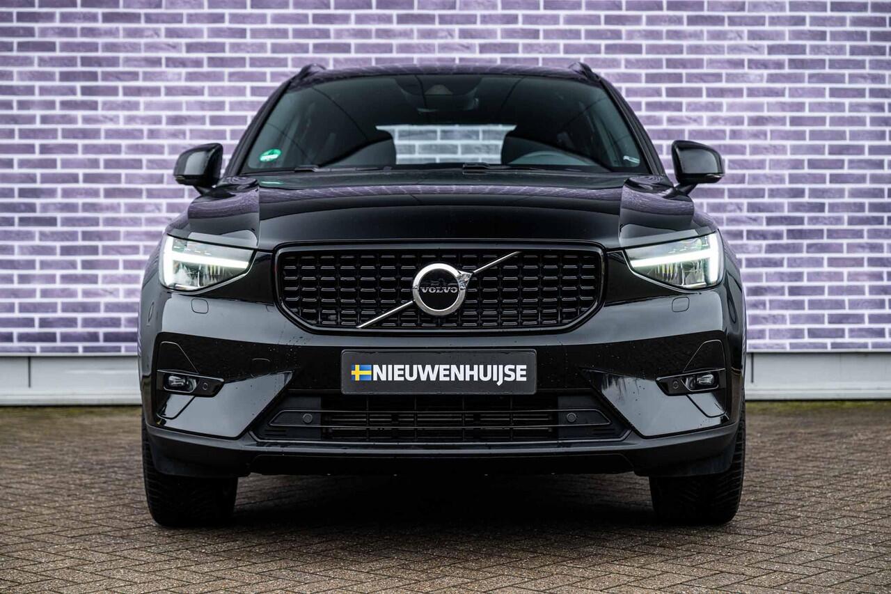 Volvo XC40 1.5 T4 Plug-in hybrid Plus Dark | Trekhaak | Stoel en Stuurverwarming | Harman Kardon | 19" Velgen | LED mistlampen |