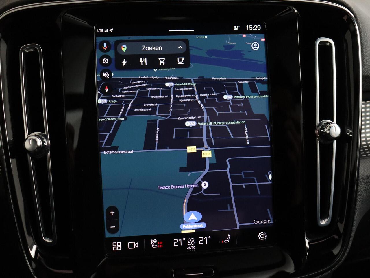 Volvo XC40 Recharge Pro Two Tone | SoH 93,7% | Panoramadak | Pilot Assist | 360° Camera!