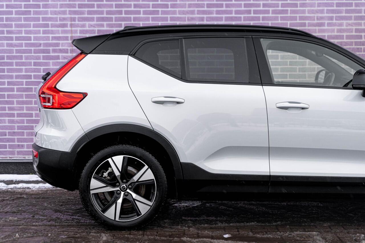 Volvo XC40 Recharge 70 kWh Core | 1e Eigenaar | Navigatie | Cruise Control | Stoel/-Stuurverwarming | Achteruijcamera | Climate Control | Getint Glas | Zitverlenging