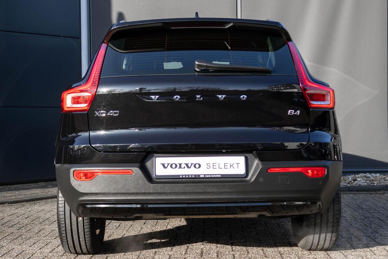 Volvo XC40 2.0 B4 R-Design | Semi Elektrische Trekhaak | Navigatie | Parkeercamera | Parkeersensoren rondom | Apple Car Play | Adaptieve Cruise Control | Climate Control |
