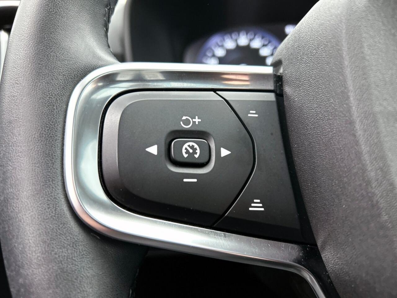 Volvo XC40 T5 Ultimate Bright Recharge