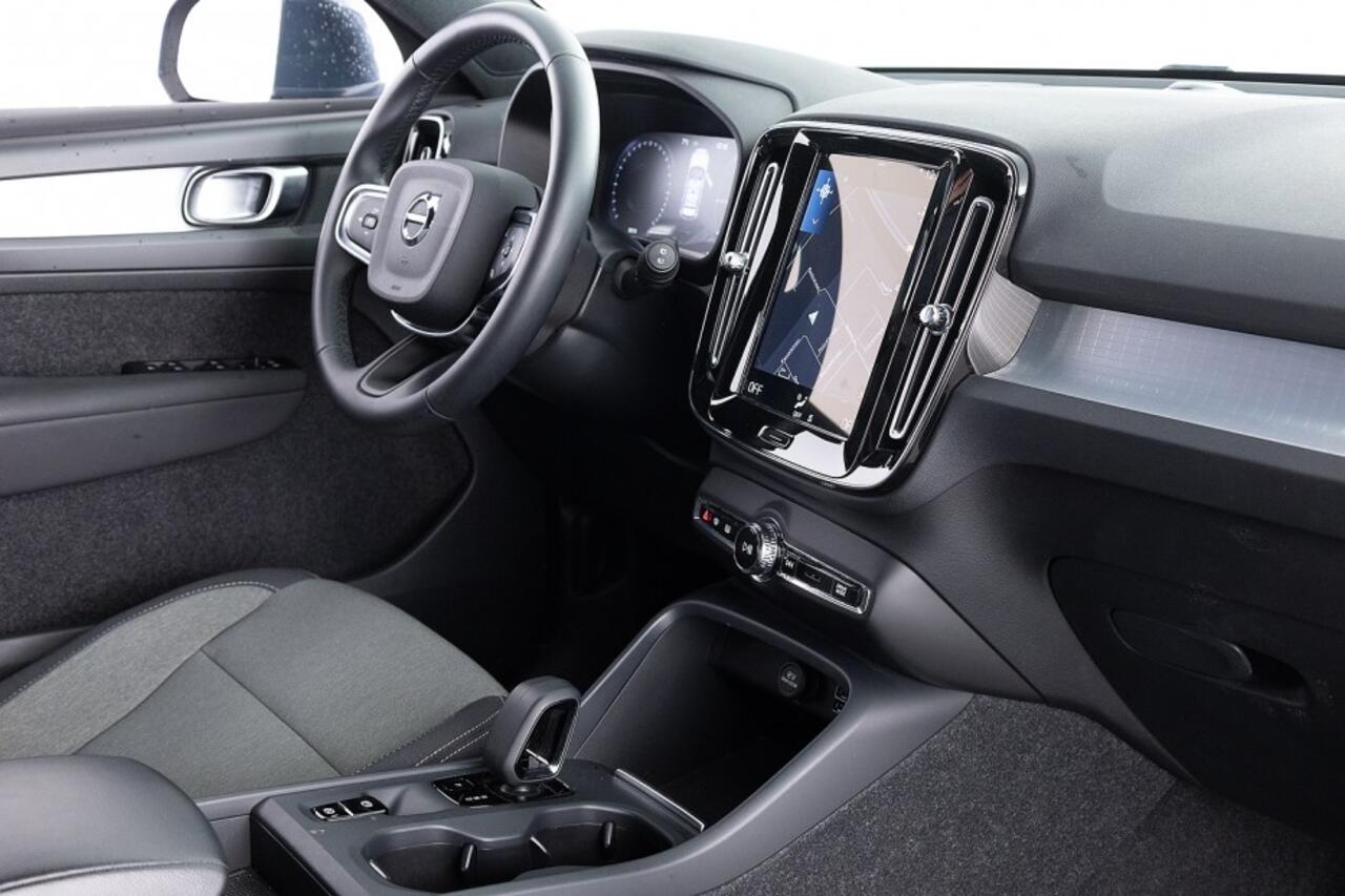 Volvo XC40 1.5 T4 Recharge Inscription Expression | NAVI | CAMERA | ECC