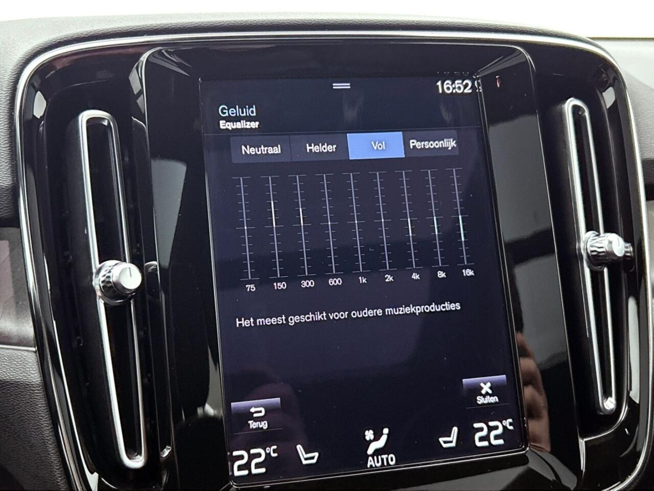 Volvo XC40 T5 Ultimate Bright | Pano | All season | Memory Seats | H&K |