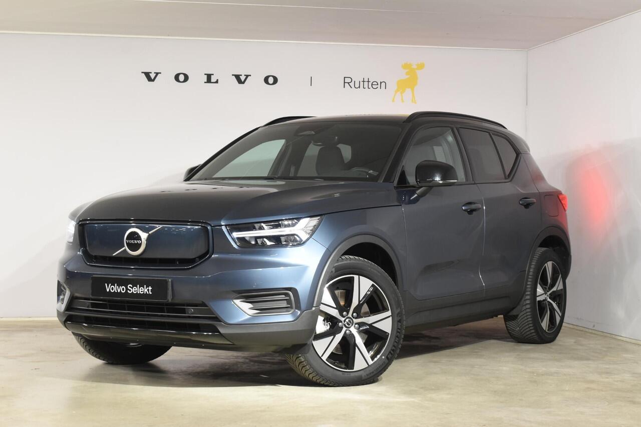 Volvo XC40 231PK Recharge Pure Electric Core Navigatie / Stoelverwarming / Stuurverwarming / Elektrische achterklep / Cruise control / 19" / All season banden
