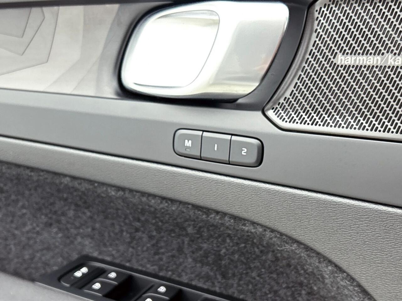 Volvo XC40 T5 Ultimate Bright Recharge