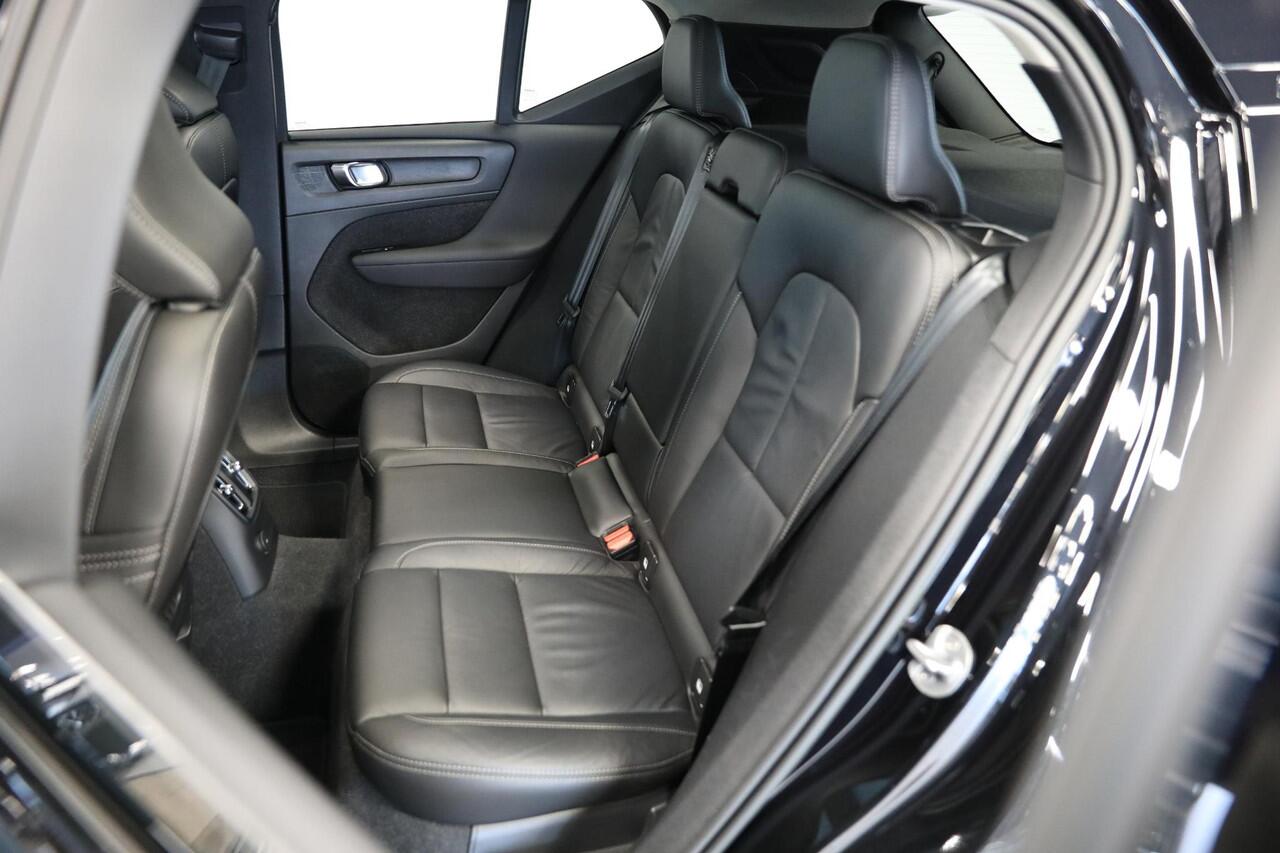 Volvo XC40 1.5 T5 Plug-in hybrid Ultimate Dark | Harman & Kardon | Memory Seats | Schuif- kanteldak | Trekhaak elektrisch