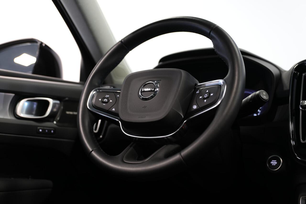 Volvo XC40 1.5 T5 Plug-in hybrid Ultimate Dark | Harman & Kardon | Memory Seats | Schuif- kanteldak | Trekhaak elektrisch
