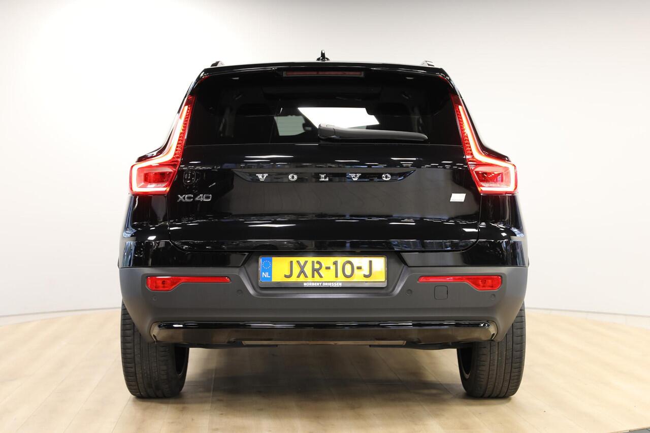 Volvo XC40 1.5 T5 Plug-in hybrid Ultimate Dark | Harman & Kardon | Memory Seats | Schuif- kanteldak | Trekhaak elektrisch