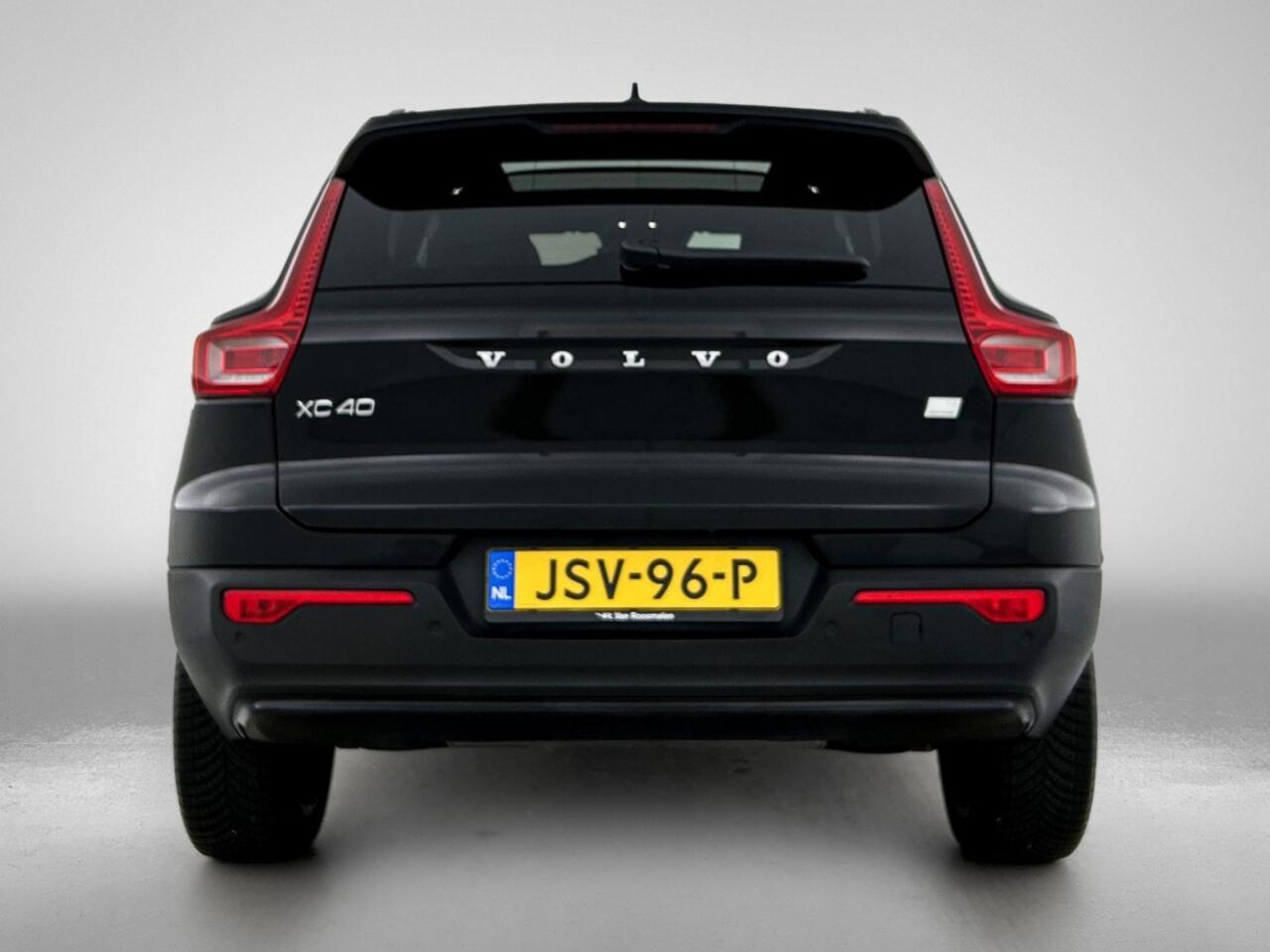 Volvo XC40 T4 Ultimate | Pano | Camera | H&K | Trekhaak | Memory |