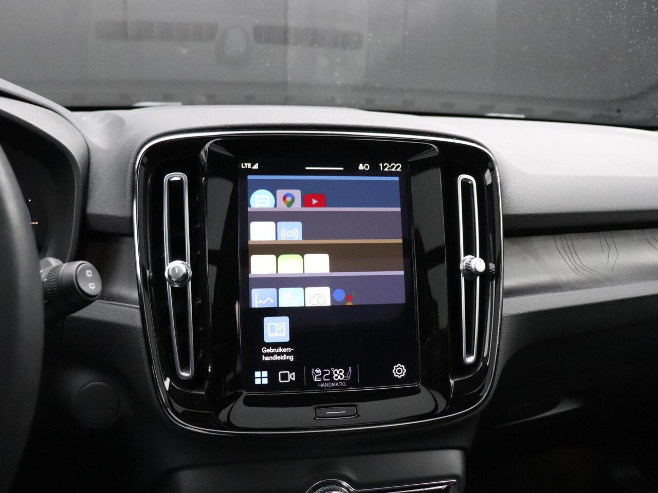 Volvo XC40 Recharge Ultimate 70 kWh | MEMORY | SOH 96% | PANO-DAK | LEDER | H&K | CAMERA | STOEL/STUURVERW. | APPLE CARPLAY |