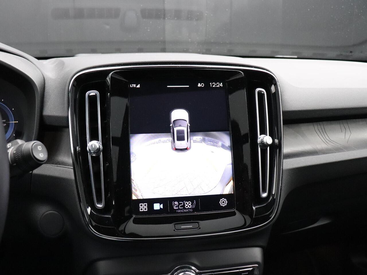 Volvo XC40 Recharge Ultimate 70 kWh | MEMORY | SOH 96% | PANO-DAK | LEDER | H&K | CAMERA | STOEL/STUURVERW. | APPLE CARPLAY |