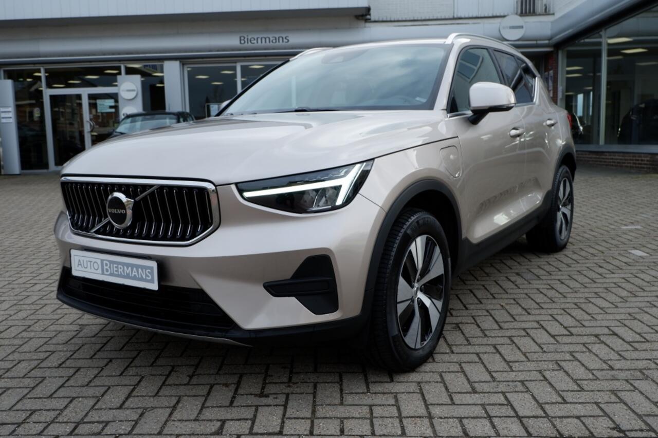 Volvo XC40 1.5 T5 Core-Bright / INCL. 12 mnd BOVAG / Keyyless /E.Achterklep