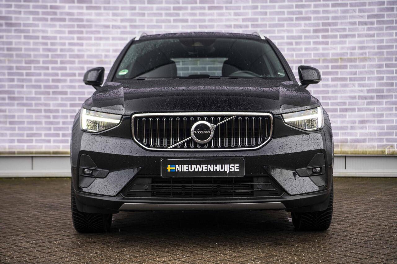 Volvo XC40 Plug-in Hybrid T4 Ultimate Bright | Trekhaak | Panoramadak | Adaptive Cruise control | Lederen Bekleding | Harman Kardon Audio | Stoel-/Stuurverwarming | Navigatie | Achteruitrijcamera | Parkeersensoren voor + achter | Apple Carplay / Android Auto |