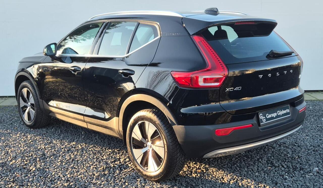 Volvo XC40 1.5 T4 Recharge Inscription Expression Park Assist Pack - Climate Pack - Navigation Pack - Camera achter - 1800 KG Trekgewicht.