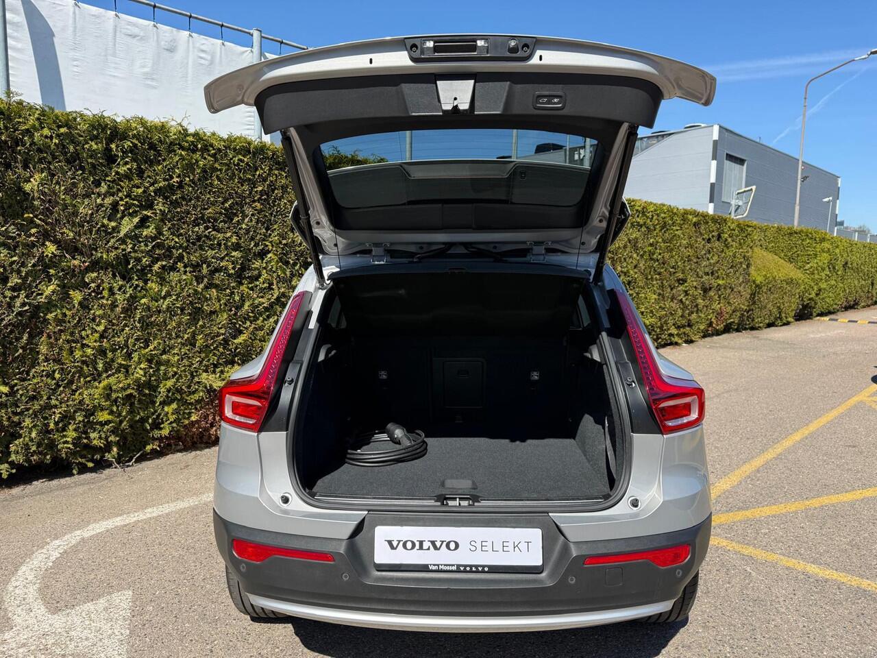 Volvo XC40 Recharge T4 Plus Bright | Camera | DAB | Navi