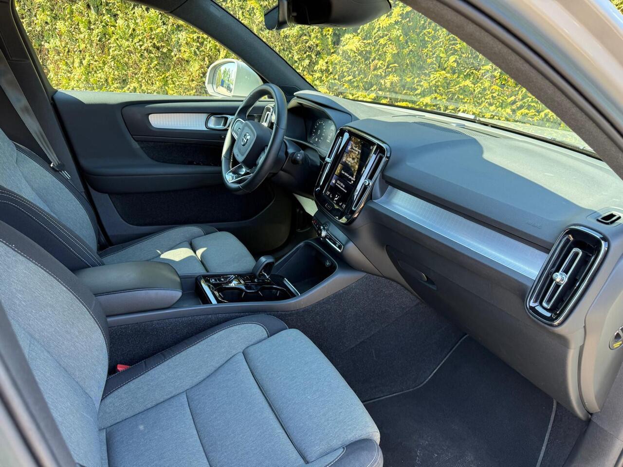 Volvo XC40 Recharge T4 Plus Bright | Camera | DAB | Navi