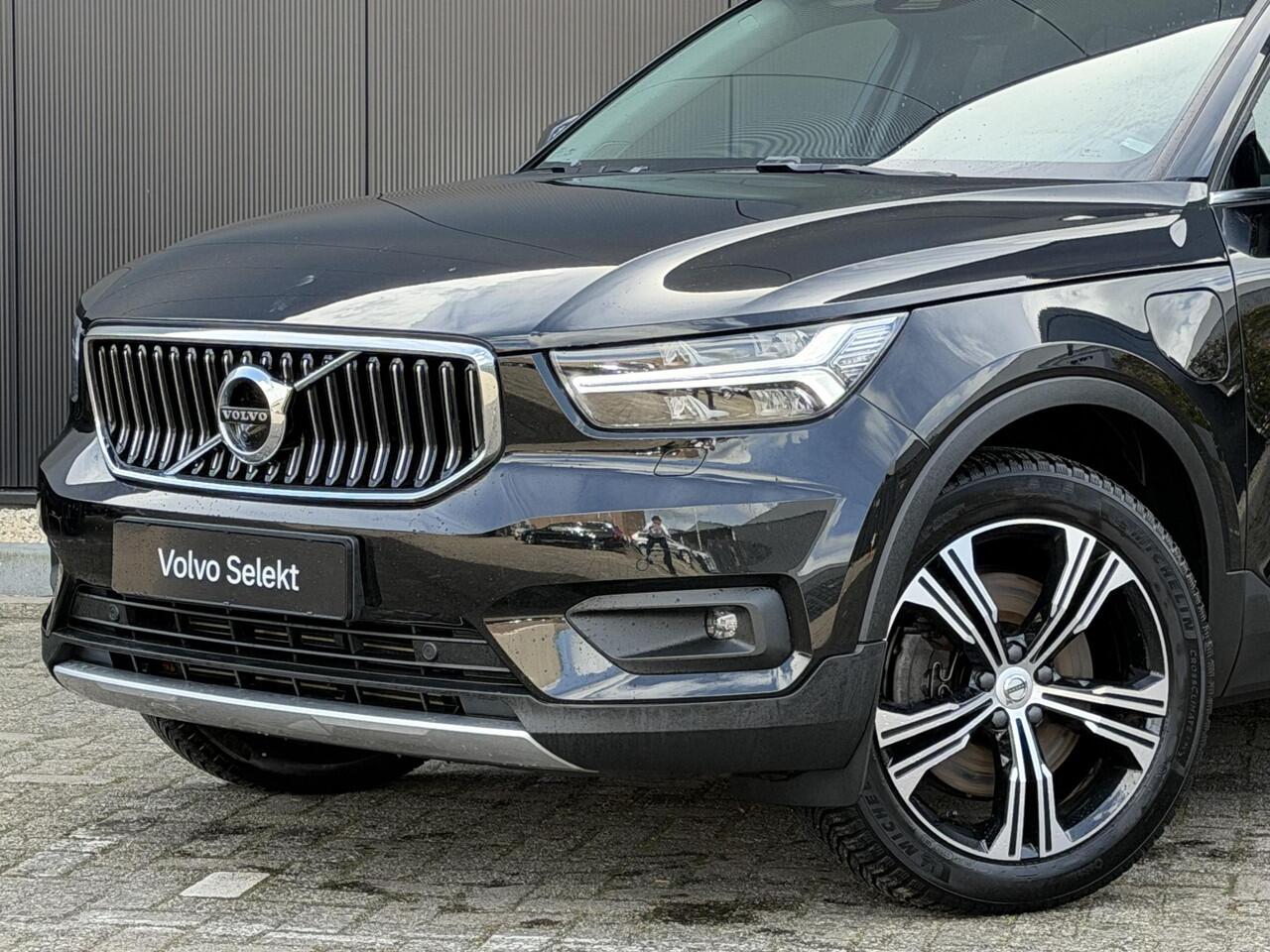 Volvo XC40 1.5 T4 Recharge Inscription leer/ intellisafe/ 360 camera/ extra getint glas/ climate line/ lighting pakket/ trekhaak