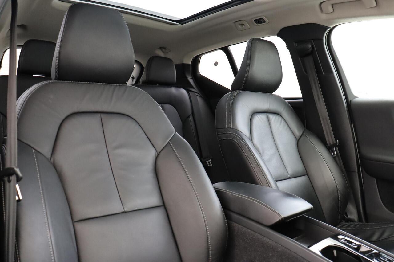 Volvo XC40 T5 PLUG-IN HYBRID ULTIMATE DARK -PANO.DAK|HARMAN/KARDON|BLIS|LEDER|CAMERA|PRIVACY.GLAS|POWER-SEATS|VERW.VOORRUIT