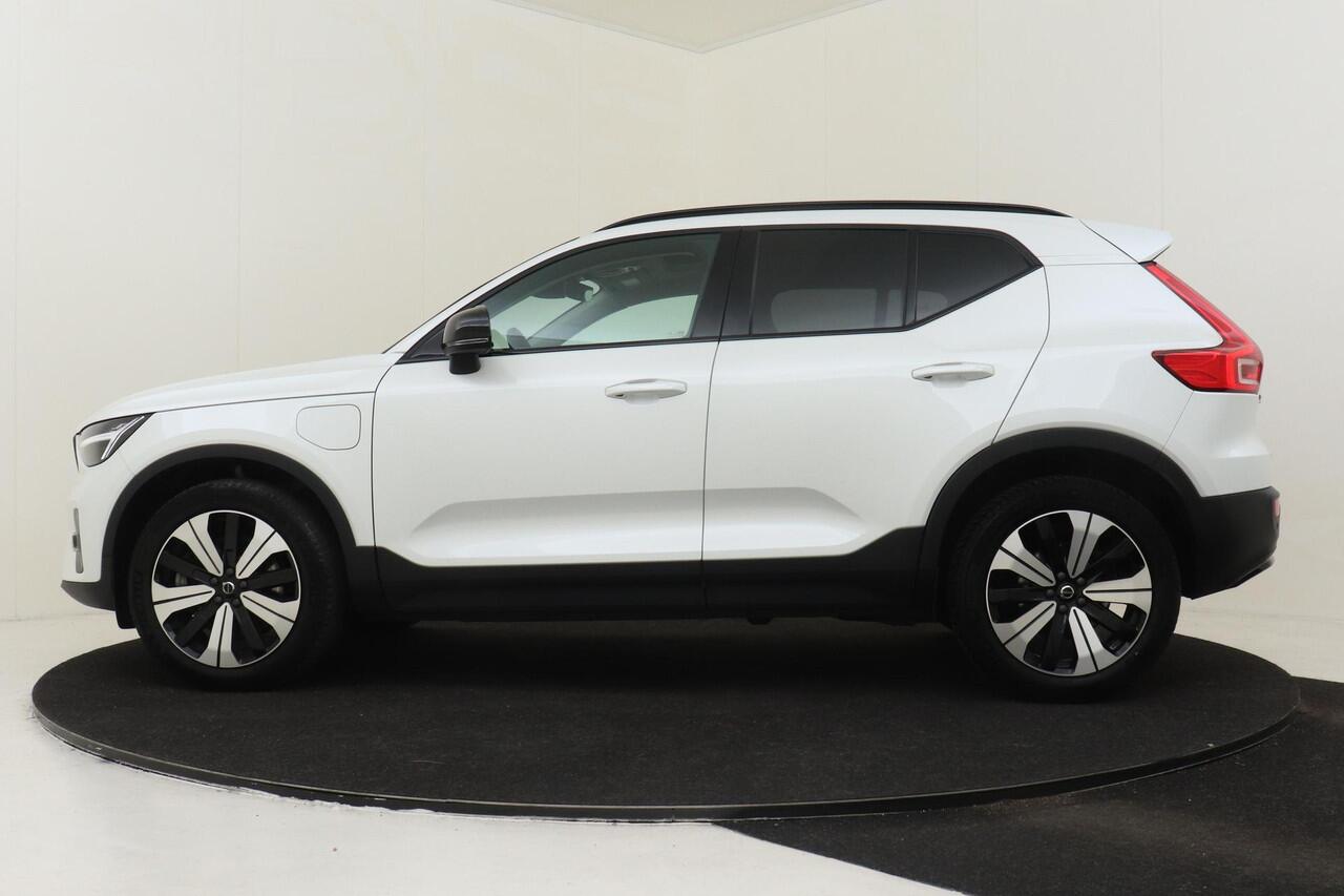 Volvo XC40 T5 PLUG-IN HYBRID ULTIMATE DARK -PANO.DAK|HARMAN/KARDON|BLIS|LEDER|CAMERA|PRIVACY.GLAS|POWER-SEATS|VERW.VOORRUIT