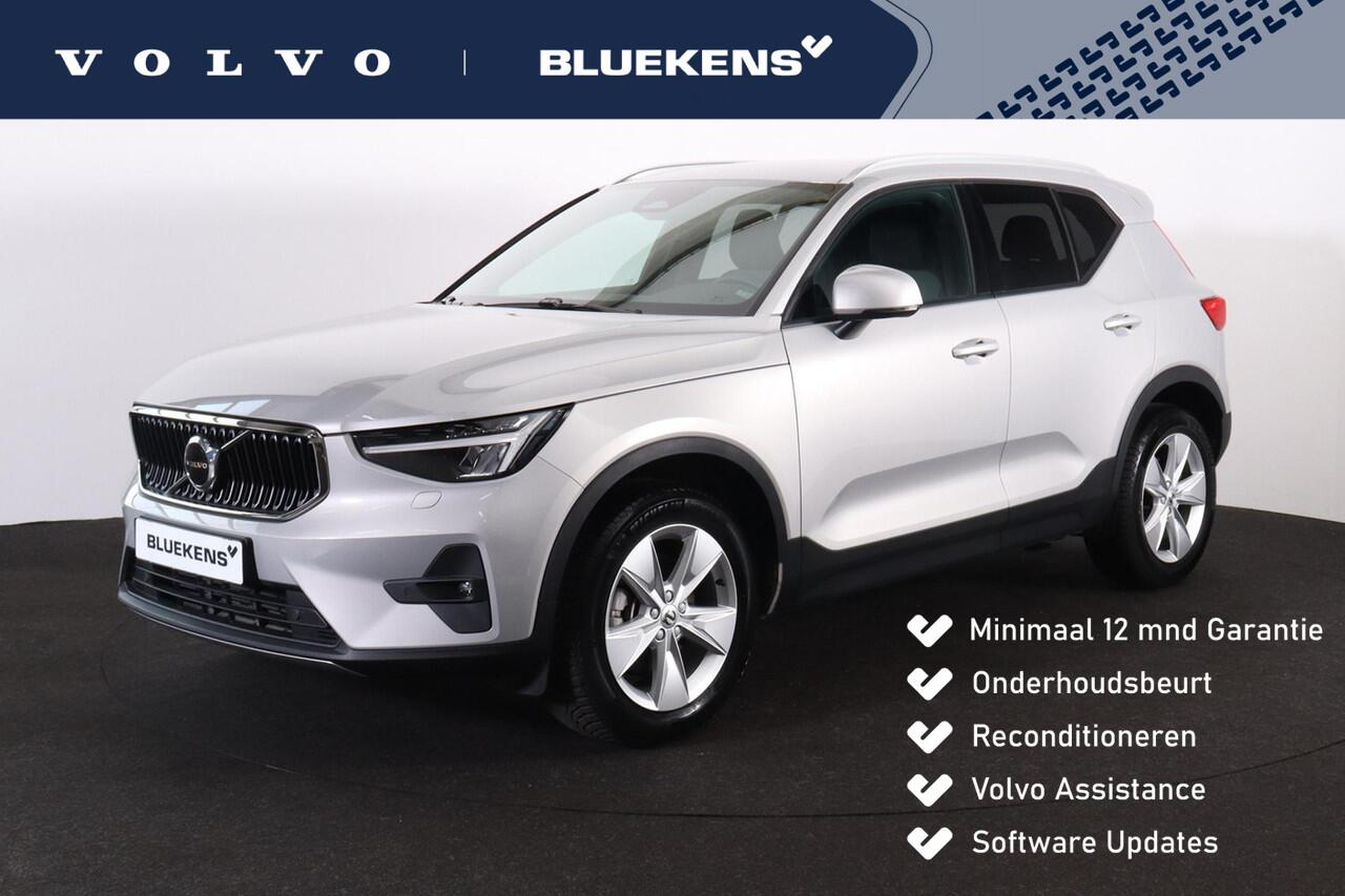 Volvo XC40 B4 Core - IntelliSafe Assist & Surround - Parkeercamera achter - Verwarmde voorstoelen, stuur & achterbank - Parkeersensoren voor & achter - Draadloze tel. lader - Standkachel - Extra getint glas - Elektr. inklapbare trekhaak - 18' LMV