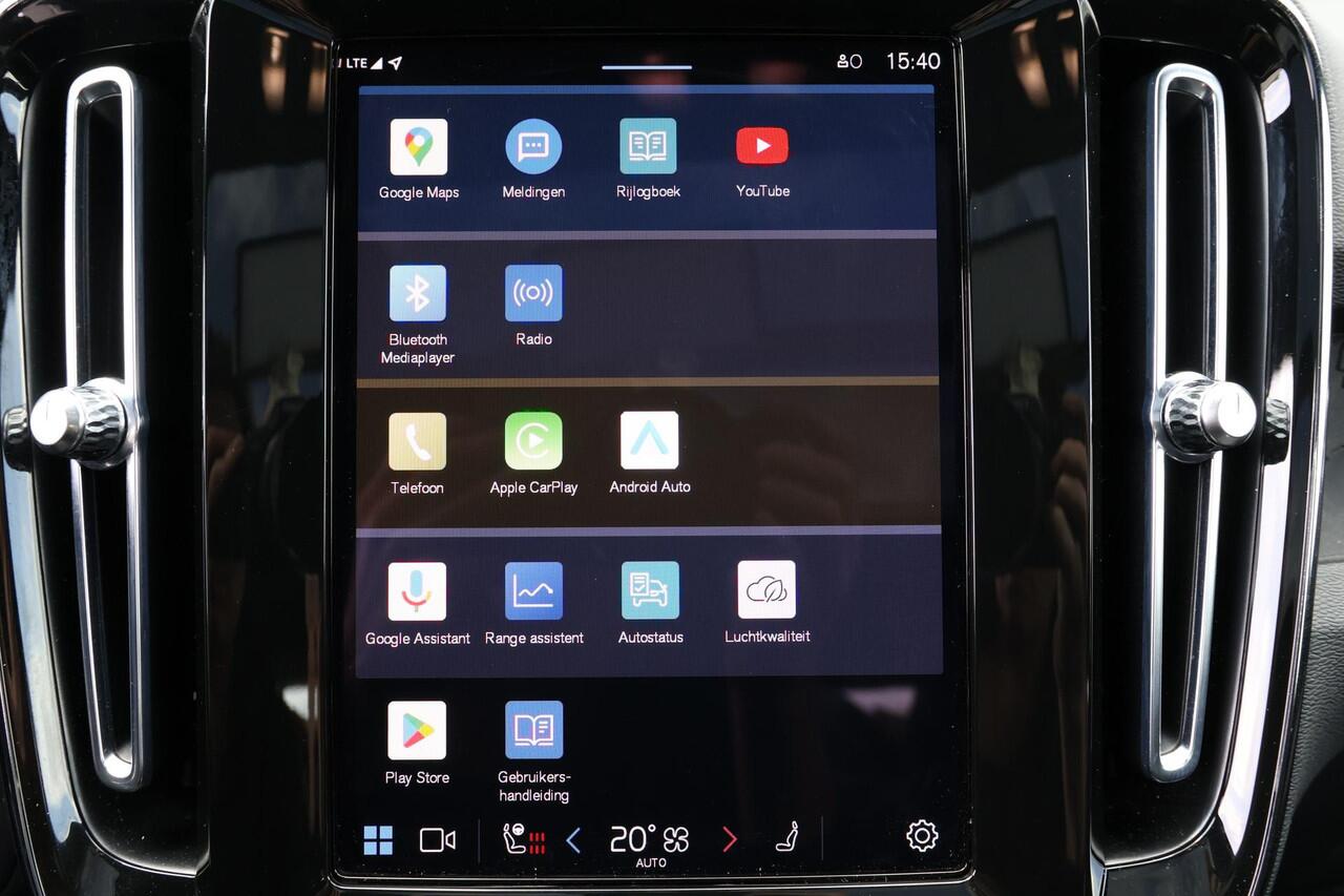 Volvo XC40 Recharge Twin Ultimate 78 kWh - Panorama/schuifdak - IntelliSafe Assist & Surround - 360º Camera - Harman/Kardon audio - Verwarmde voorstoelen, stuur & achterbank - Parkeersensoren voor & achter - Elektr. bedienb. voorstoelen met geheugen links - Draadloz