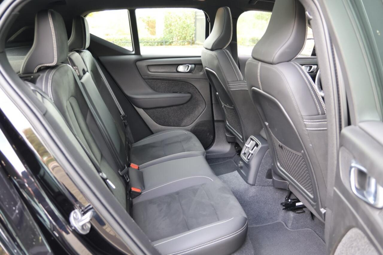 Volvo XC40 1.5 T5 PLUS DARK *PANO*HenK*KEYLESS*TREKHAAK*DEALERONDERHOUDEN*