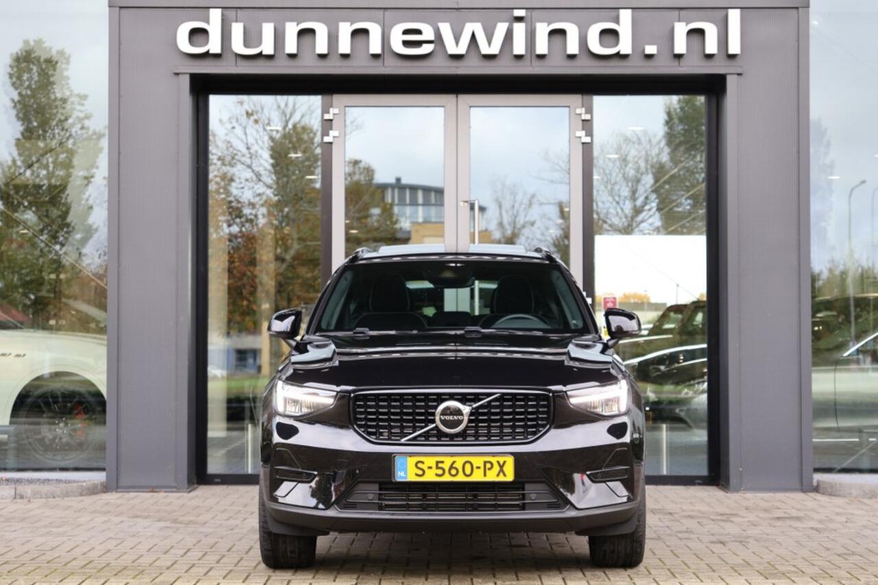 Volvo XC40 1.5 T5 PLUS DARK *PANO*HenK*KEYLESS*TREKHAAK*DEALERONDERHOUDEN*