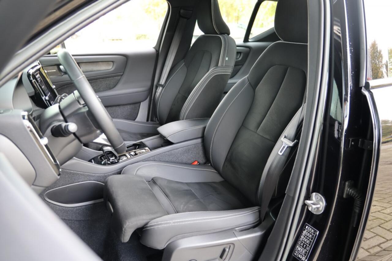 Volvo XC40 1.5 T5 PLUS DARK *PANO*HenK*KEYLESS*TREKHAAK*DEALERONDERHOUDEN*