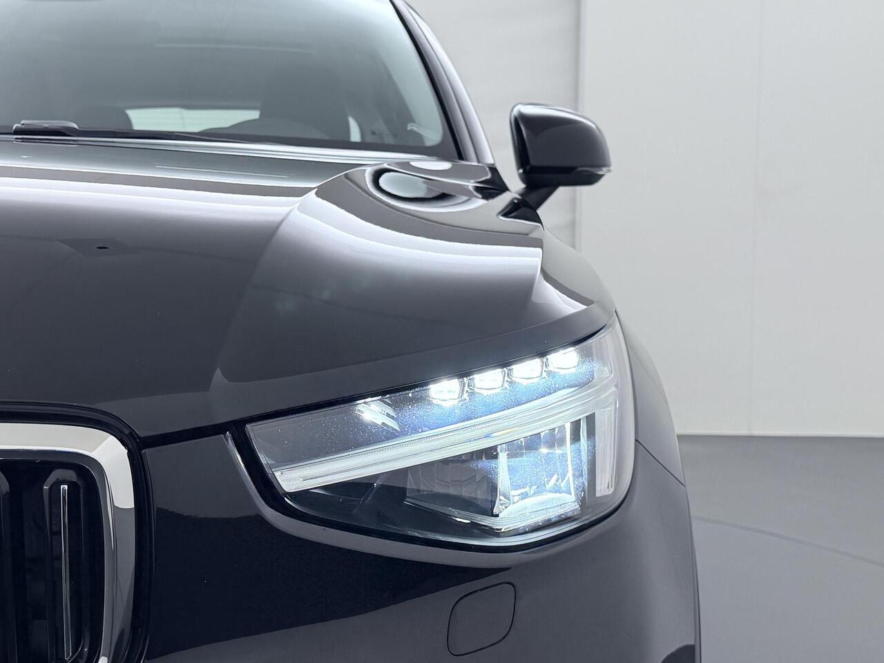 Volvo XC40 1.5 T5 Recharge Ultimate Bright Trekhaak/Camera/HarmanKardon etc.
