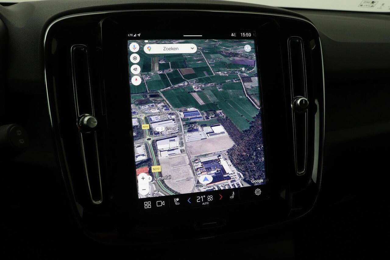 Volvo XC40 Recharge Plus 70 kWh | ACC | Stoel+Stuurverwarming | BLIS | Camera | Keyless