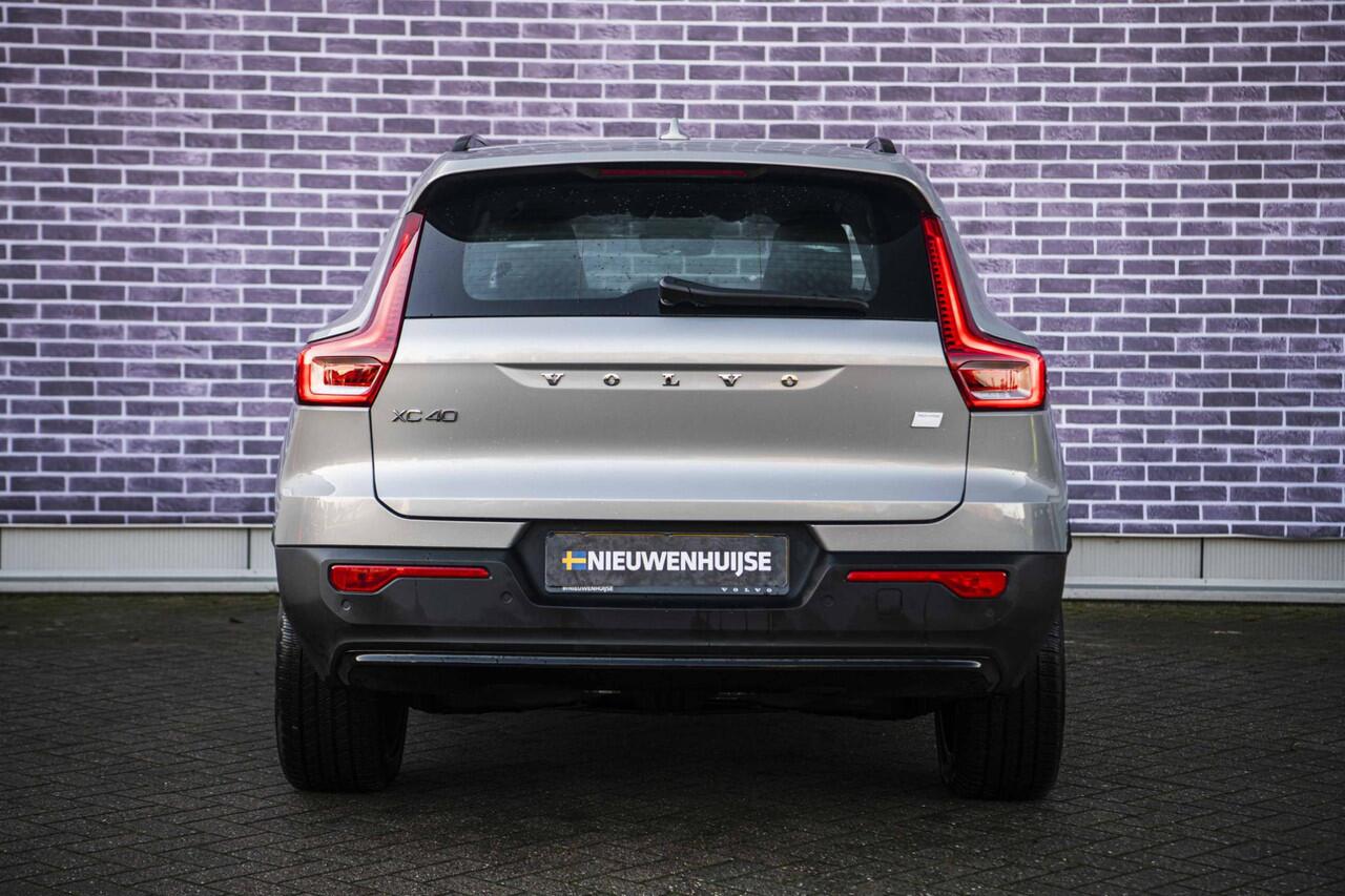 Volvo XC40 Single Motor Extended Range Plus 82 kWh | Verwarmbare voorstoelen | Verwarmbaar stuurwiel | Warmtepomp | Adaptieve cruisecontrol | BLIS |
